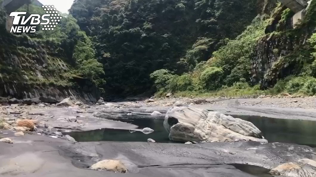 「暴漲沒地方逃」!溪邊紮營3死1失蹤 他驚:怎敢過夜