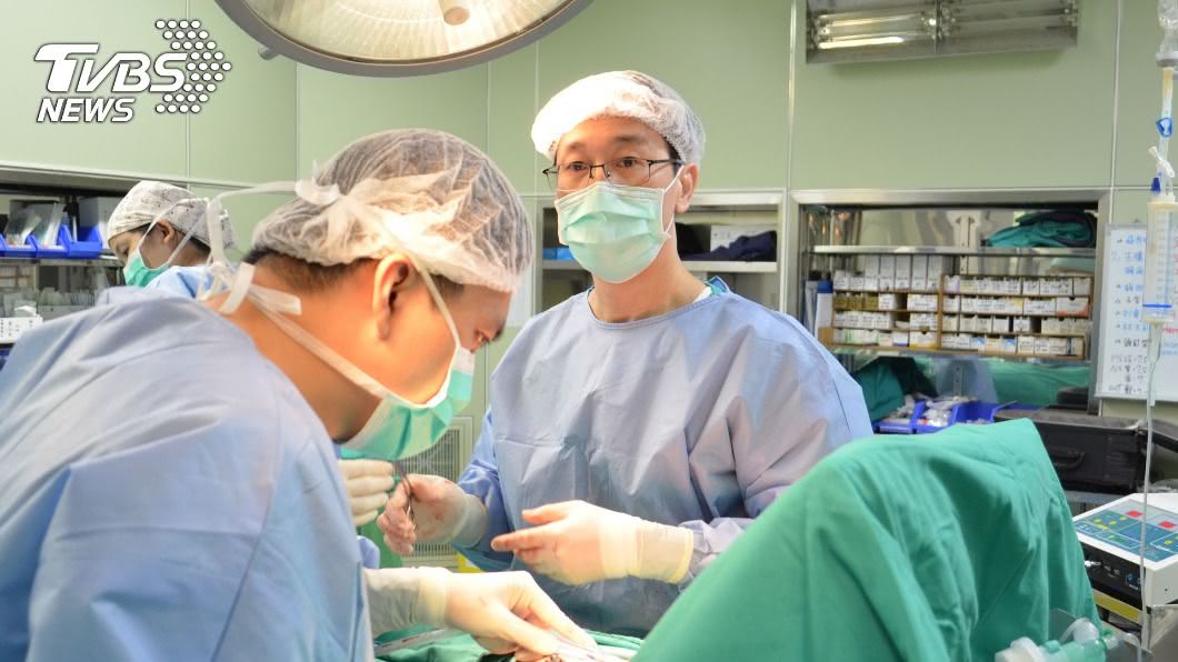 澎湖首例正中開胸移除胸腺瘤　患者已能回任看護