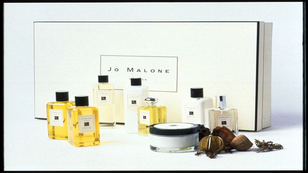 Jo Malone涉歧視 陸版廣告涉抄襲「非裔換亞裔」