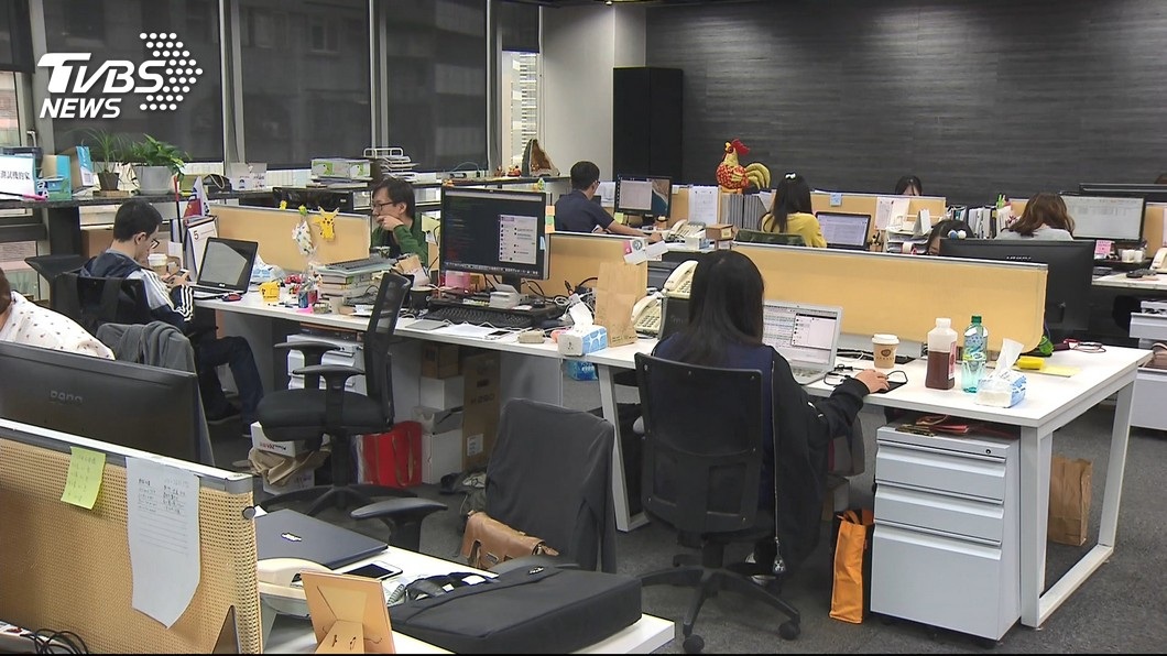 單親母15萬「買清大學歷」變竹科副理 抓包冤:有付出