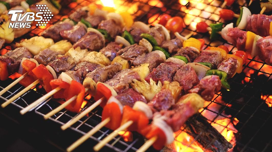 瘋完臺灣瘋東南亞 日本人大啖泰國烤肉