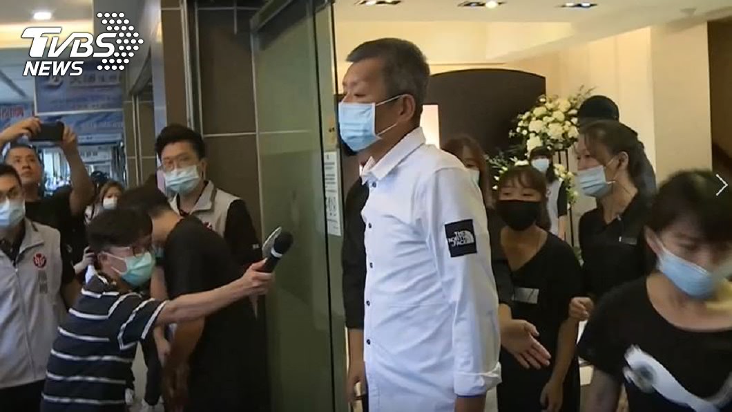 小鬼爸打破沉默首發聲。(圖/TVBS)