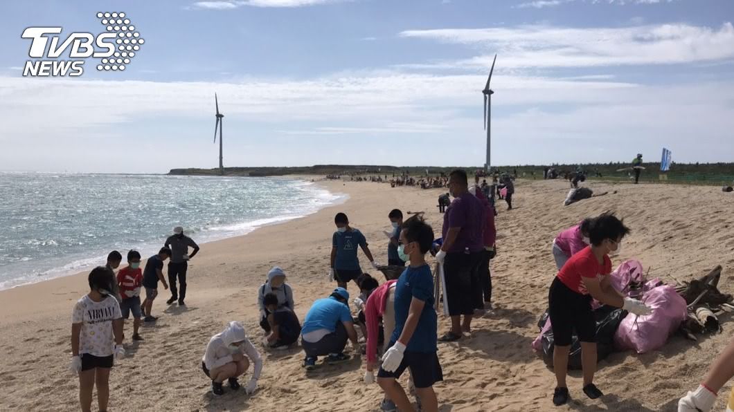 台電澎湖淨灘做公益　海廢垃圾每公斤捐15元