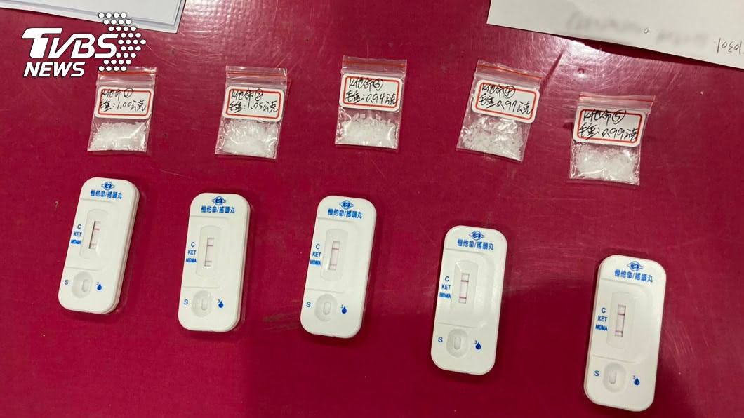 男住檢疫所犯毒癮　叫友人將毒品藏洋芋片罐遭查獲