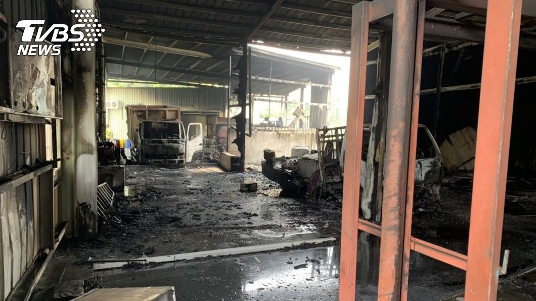 台中廢棄香菇工廠疑拆除不慎引發火警　5人傷就醫