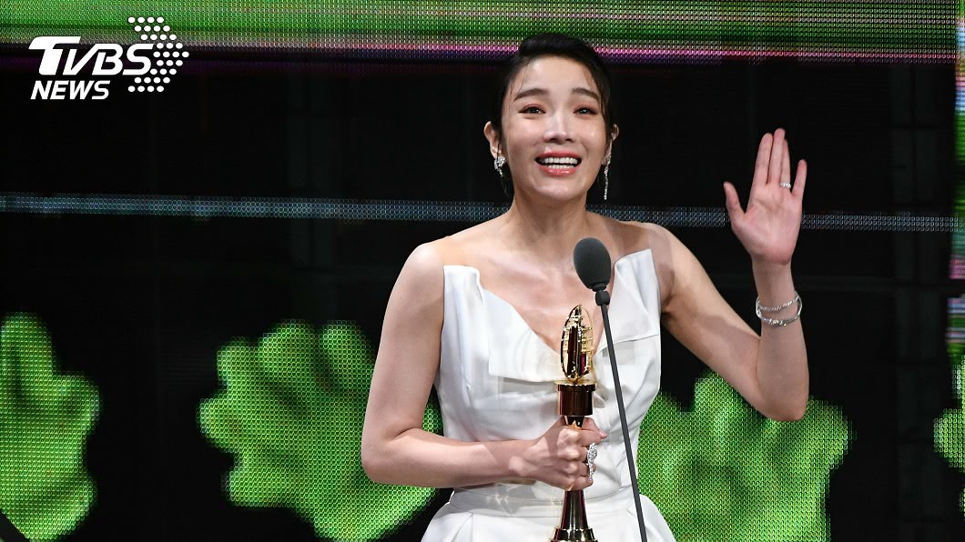 金鐘55/4度入圍終得獎 蔡淑臻奪最佳女配角