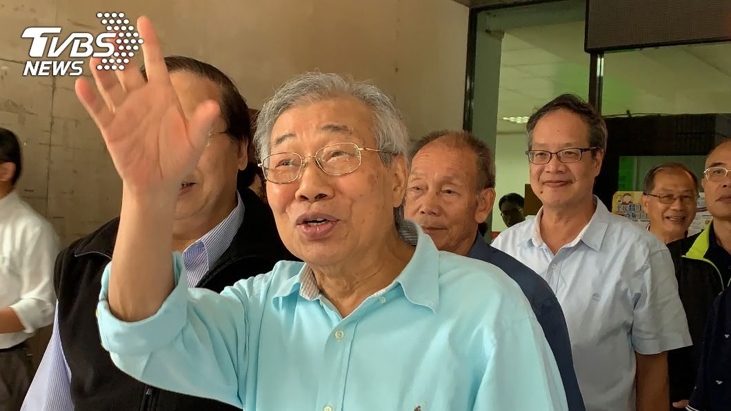 桃園農田水利會末代會長黃金春卸任。（圖／中央社）