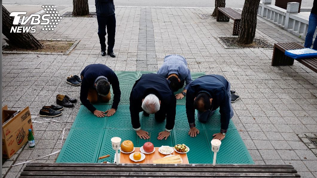 韓中秋節「特別防疫」 線上掃墓、視訊返鄉