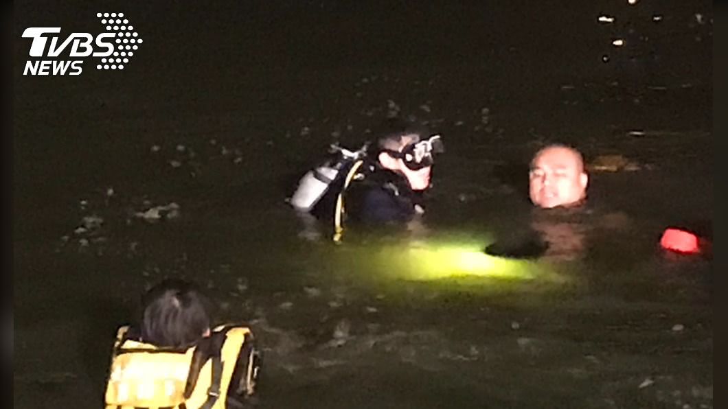 安全帽浮水面！17歲少年烤肉續攤　雙載摔魚塭溺斃