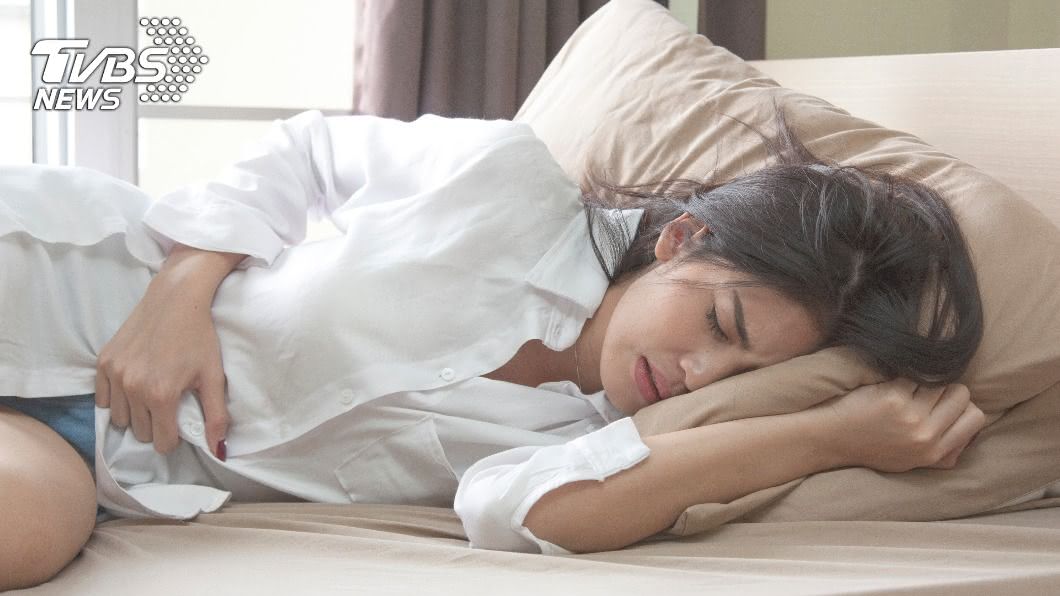 40歲女腰痛忍3年...就醫驚見「輸尿管遭血管勒住」