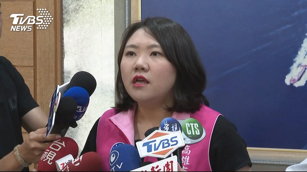 麥擱卡啦!正妹自稱議員助理 邱于軒電話被灌爆:無此人