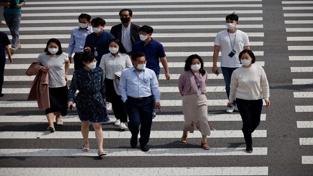 帶頭不甩防疫！南韓外長夫「赴美買遊艇」惹議