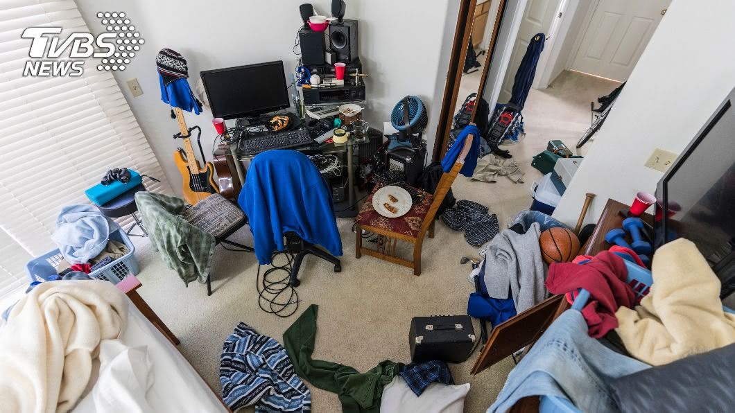 女房客搬走後,在租屋處留下一堆垃圾。(示意圖/shutterstock達志影像)