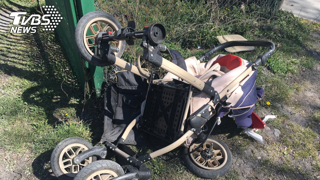 糊塗媽忘煞嬰兒車！　5個月嬰滑下山被撞飛15M慘死