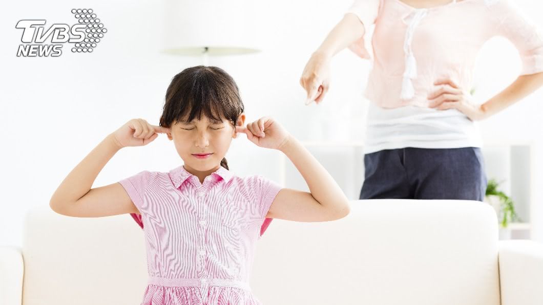 青春期孩子難管教? 碎念、侵犯隱私恐造成嚴重後果