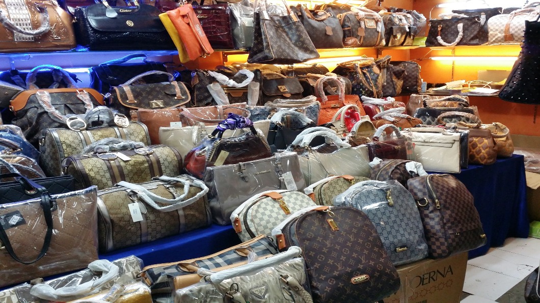 真假難辨!韓警破「S級仿品」交易 正版值7億
