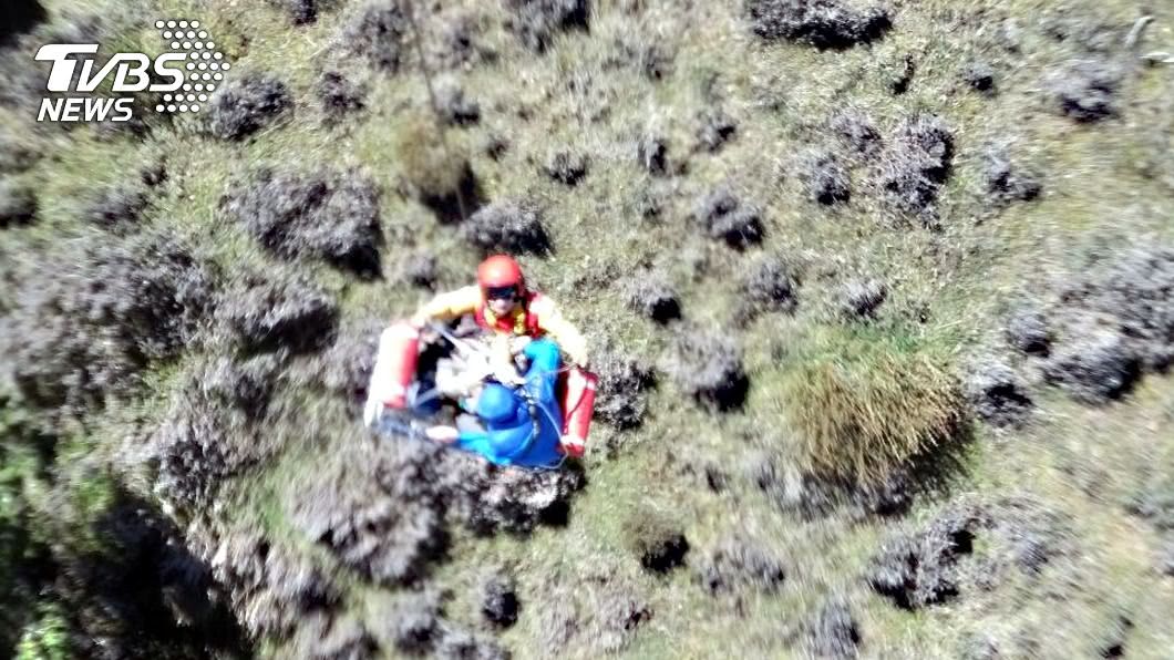男子挑戰高難度南三段卻高山症 黑鷹直升機救援