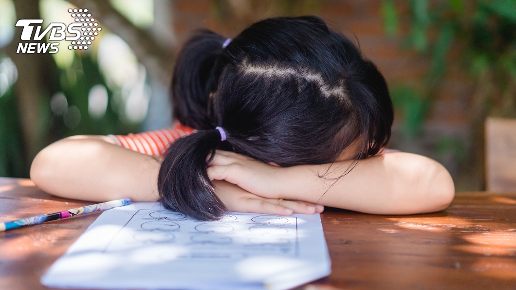 桃園4歲孩幼兒園離奇吐血倒地亡！　解剖後驚見鈕扣電池