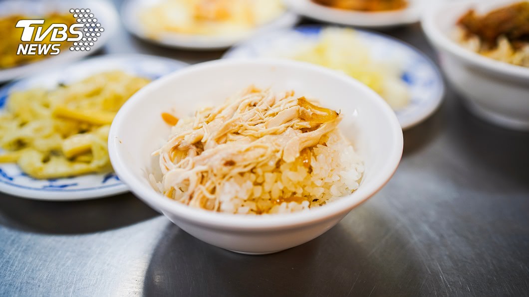 驚見外送雞肉飯藏「那根毛」 她秒沒食慾…網崩潰:噁爆