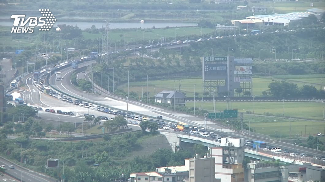 國慶連假收假日恐壅塞　當心9地雷路段