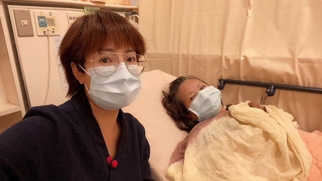 媽吃隔夜菜中毒險敗血症…導遊尪又0收入!錦雯訴心聲
