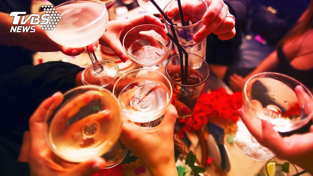 糗事一籮筐!10大酒醉「超ㄎㄧㄤ」行徑 你上榜了嗎