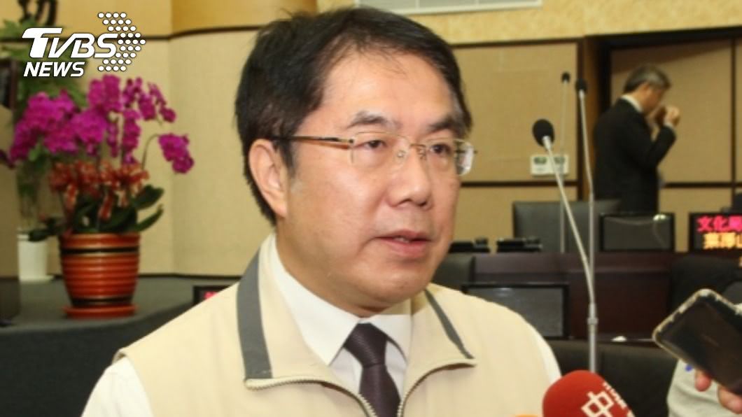 學生抗議南鐵地下化爆衝突　黃偉哲：9成市民盼速完工