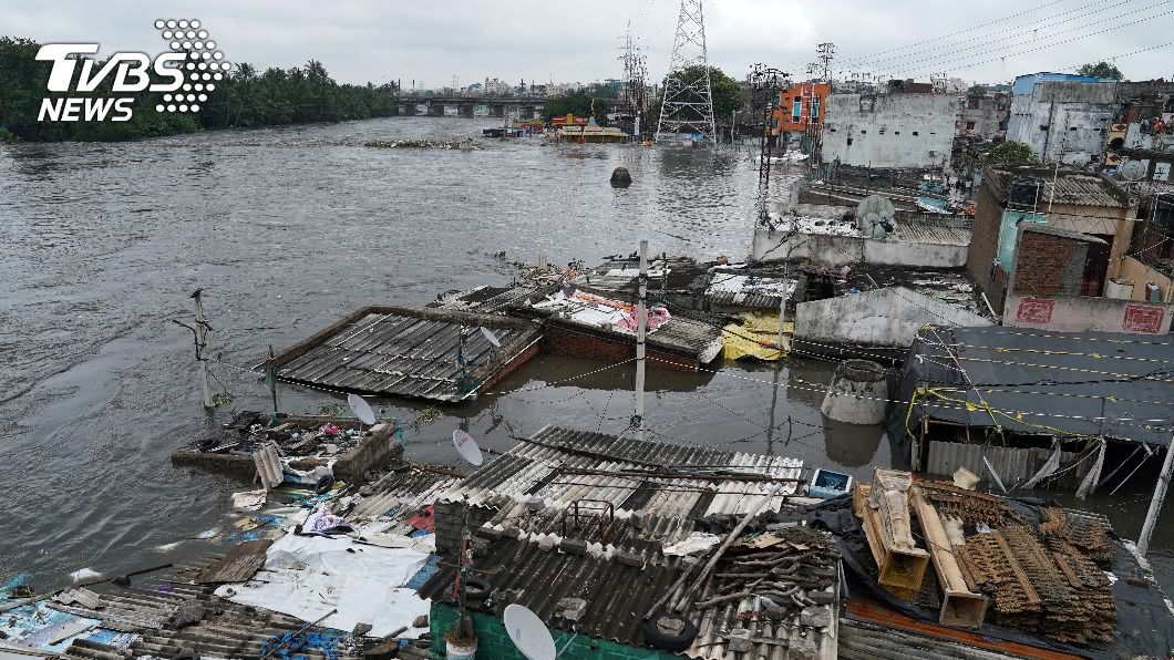 豪雨侵襲印度東南兩省 32人死亡8萬人疏散
