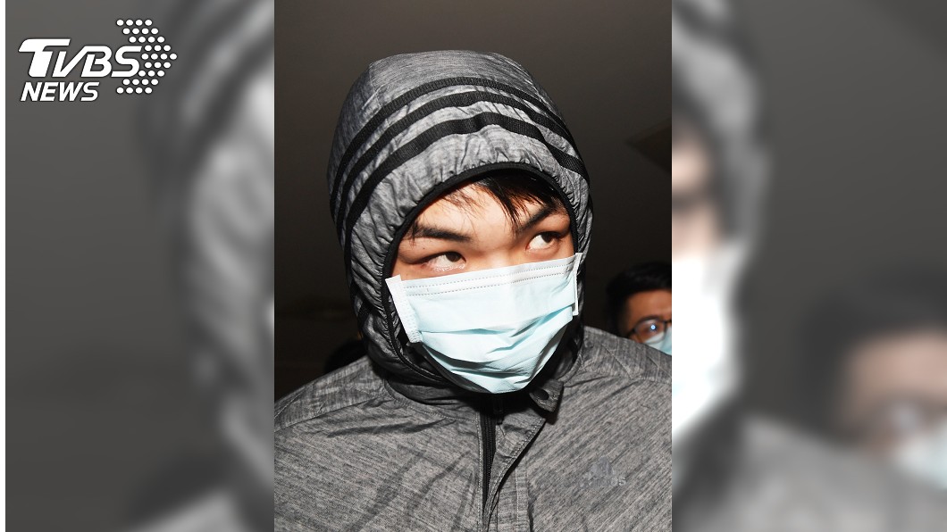 嫌疑收錢到保護傘餐廳潑糞　警拘提3教唆男