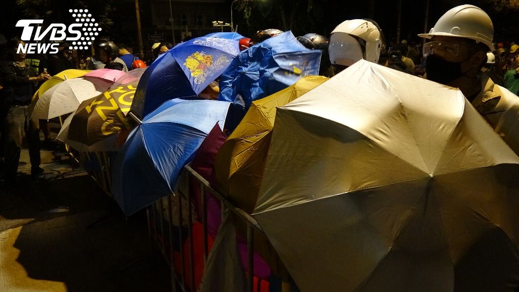 向抗議民眾釋善意 泰國政府取消曼谷嚴重緊急狀態