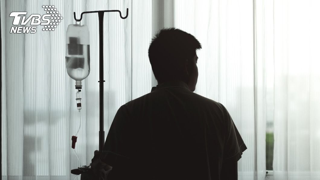 承諾照顧終老「妻獲贈1棟房」落跑 尪獨自住院心寒收回