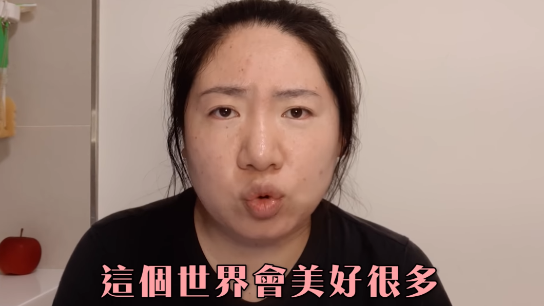 Lia呼籲大家多留一點口德的話,這個世界會更美好。(圖/翻攝自焦慮主婦Lia YouTube)