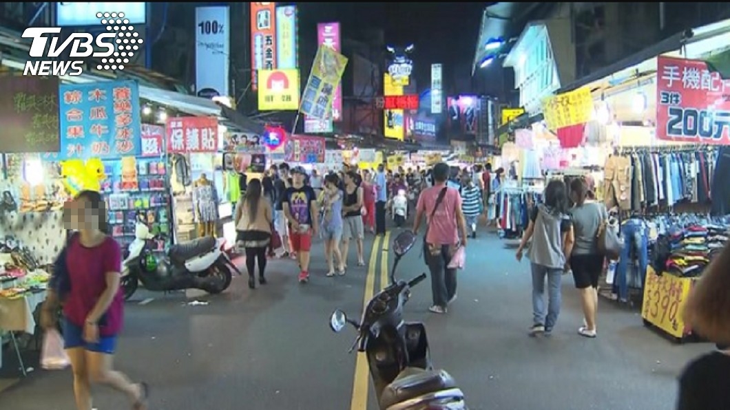 男童擺攤發呆遭罵 母緊護「兒有缺陷」正義魔人秒閉嘴