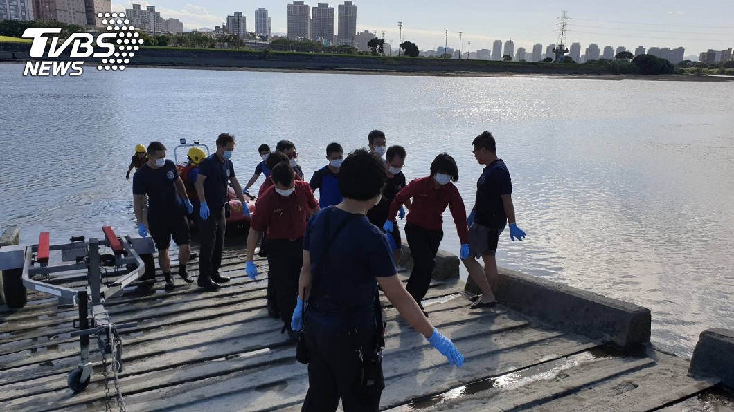 北市落水工人找到了！釣客「拉起泡4天浮屍」嚇壞急報警