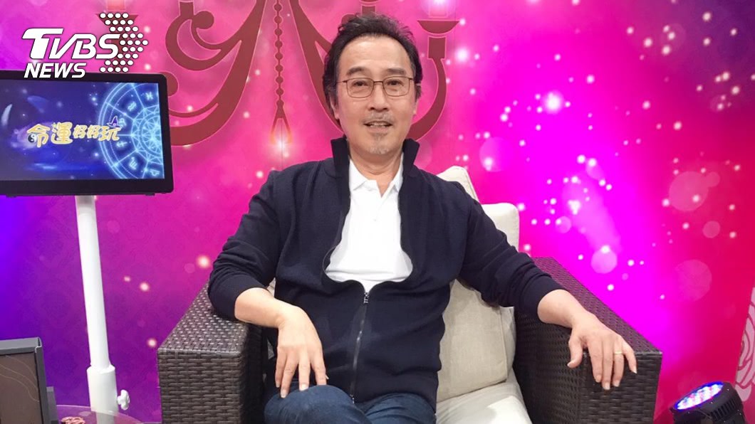孫女抓周秒拿1物全場尖叫 趙樹海嗨喊:她會叫爺爺了