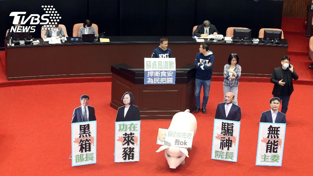 藍委再占發言台抗議 蘇貞昌施政報告五度受阻