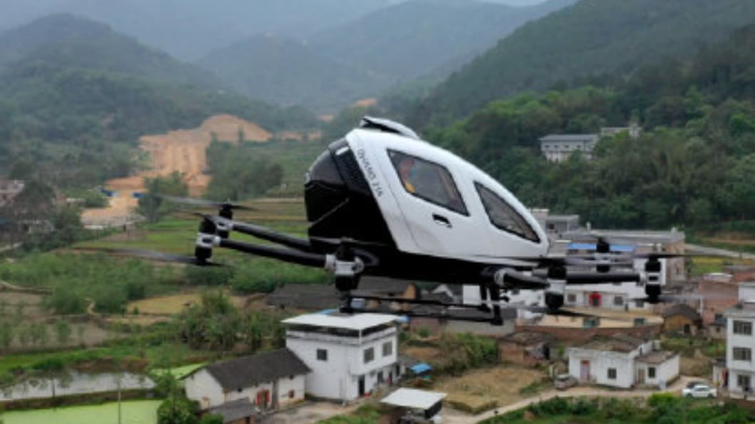 日媒試乘陸版「空中小黃」 無人駕駛不怕塞車