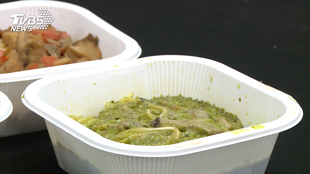 超商微波餐盒「凹槽狂卡飯」被嫌爆 內行曝真實用途
