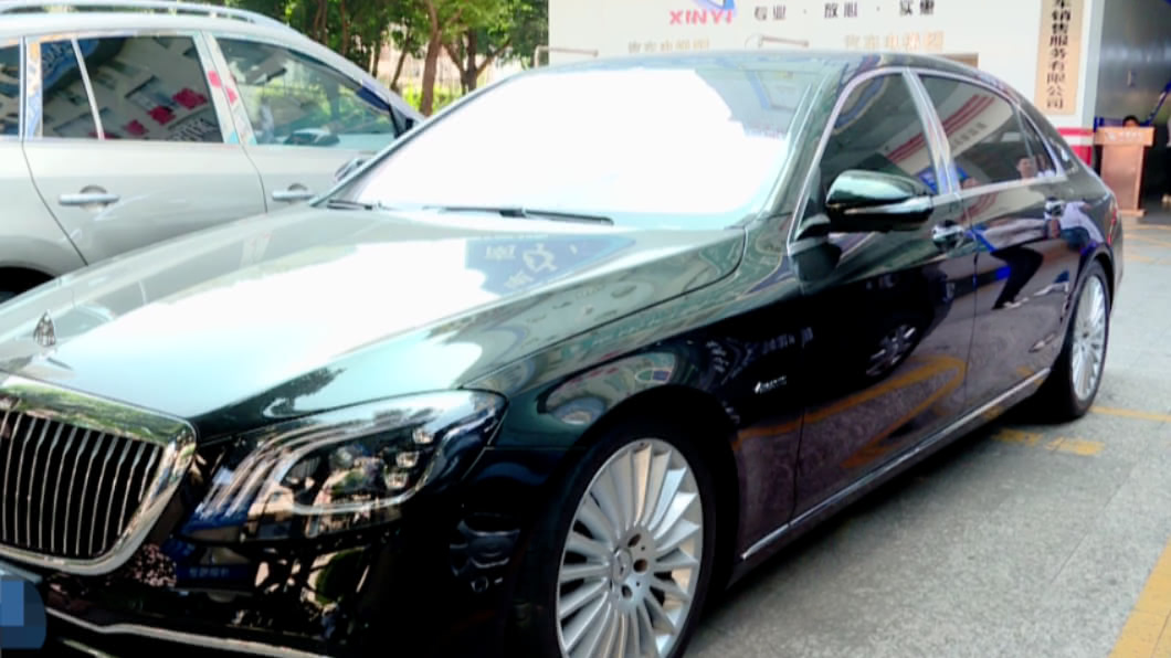 洗完千萬名車少1動作釀大禍 駕駛嘆:門都鎖不住