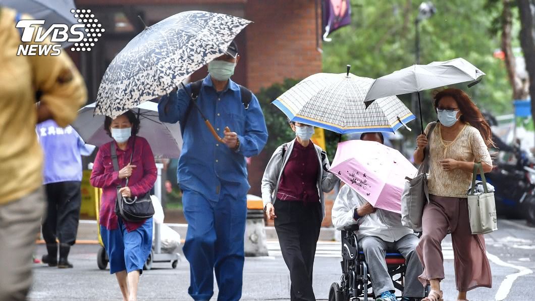 東北風增強 北台灣濕涼、中南部日夜溫差大