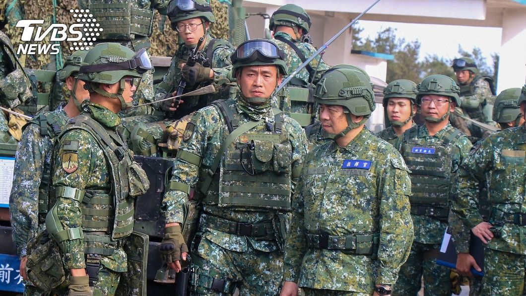 即將榮升總統府侍衛長 呂坤修親自視導澎湖防區軍訓