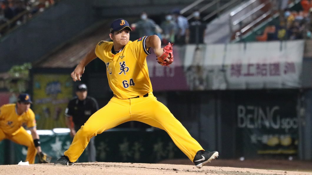 兄弟黃恩賜先發5局無失分　台灣大賽初登板奪勝