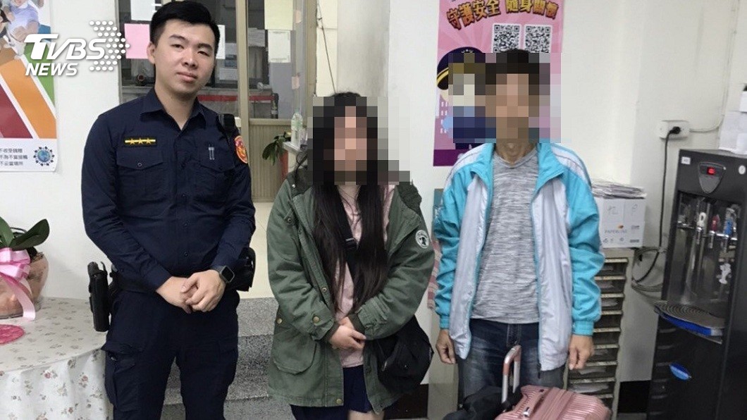 24歲長髮妹中壢車站外乞討 父無奈曝:非第一次了