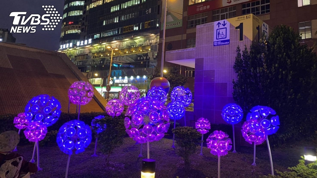 浮光絮語燈飾。(圖/新北市政府提供)