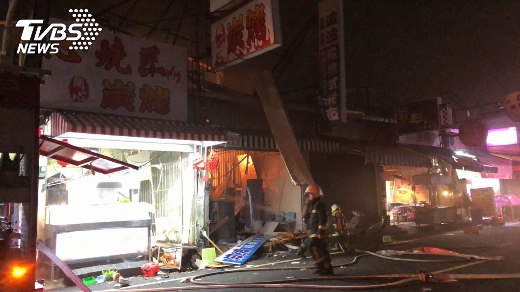 快訊/轟然巨響!台南洗衣店氣爆大火 4人受傷