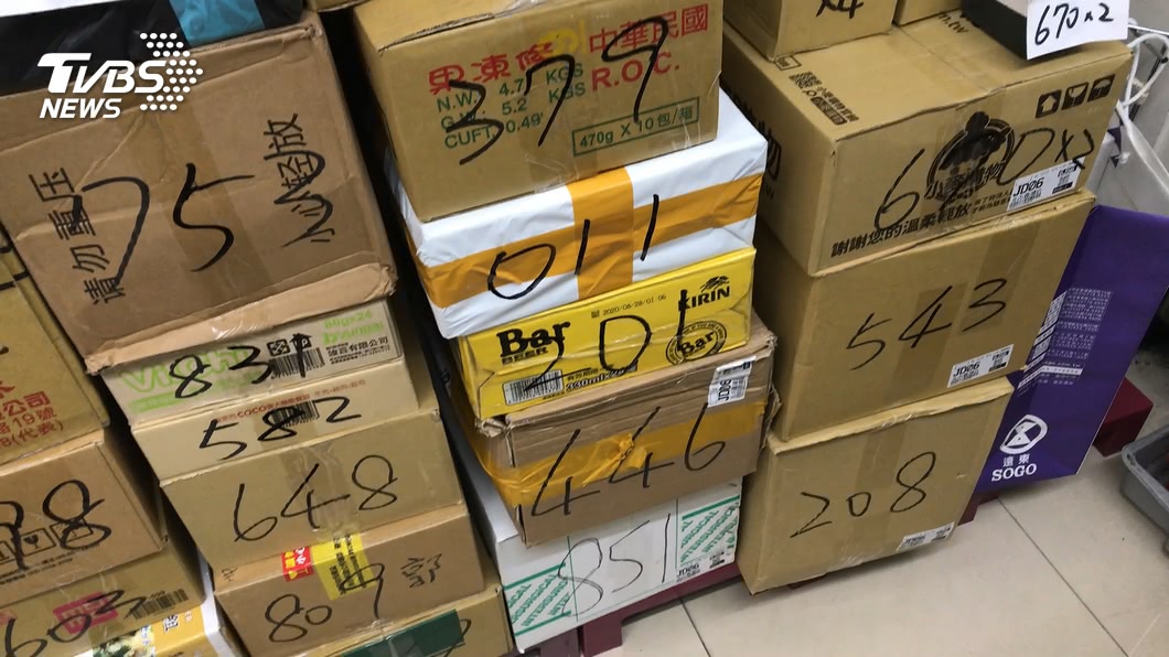 雙11去年下單「現在還沒到貨」!她看物流狀態崩潰