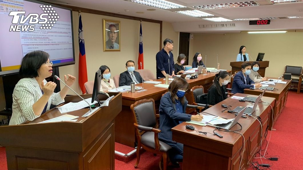 疫苗試驗平台安全與否　林淑芬質詢吳秀梅場面火爆