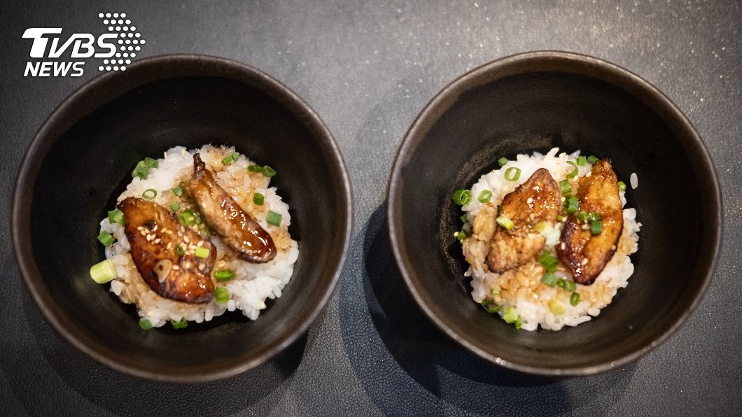 加柳橙汁炊成飯! 鵝肝與鯖魚拌出絕世好味