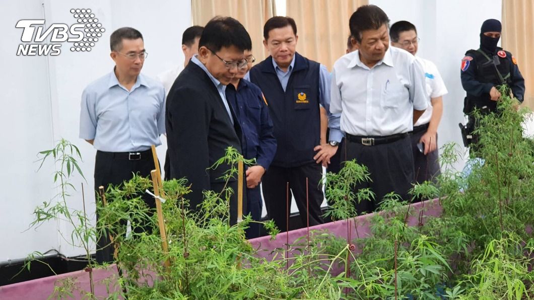 屏警破縣歷年最大宗大麻製造工廠 潘孟安發獎金肯定員警