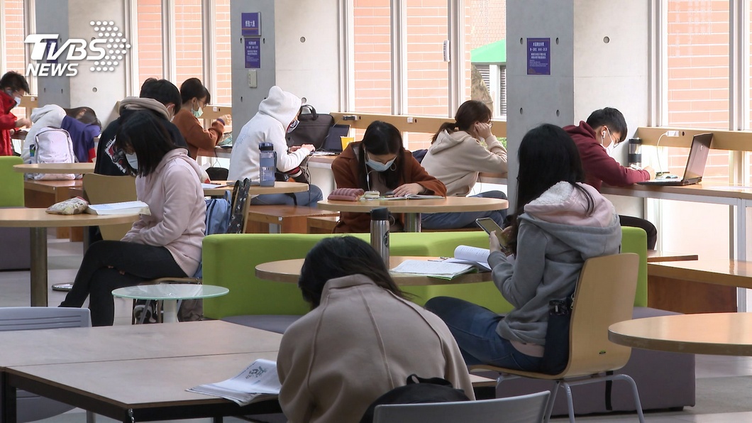 109學年度大專全校註冊率將於上午10時公布。（示意圖。圖／TVBS資料畫面）